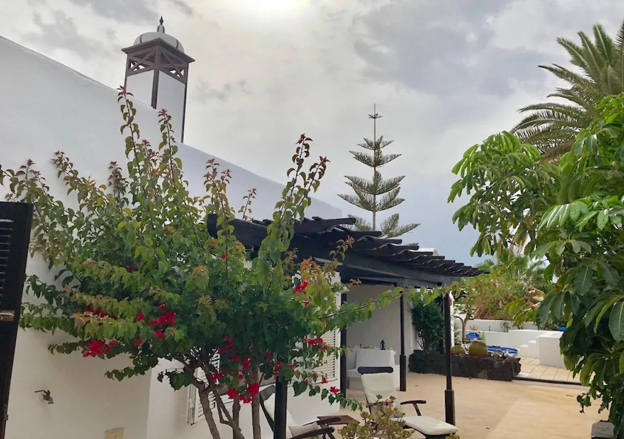 Villa Mare Bella Chao Sea View Private Heated Solar Pool Ac Puerto del Carmen   Puerto del Carmen (Lanzarote)
