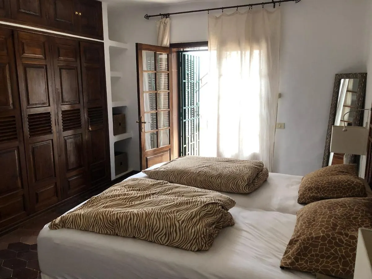Villa Mare Bella Chao Sea View Private Heated Solar Pool Ac 卡门港 0*,  西班牙